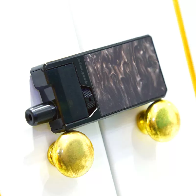 Geekvape Frenzy Pod System Kit 950mAh - Gold&Carbon Fiber / Standard Edition - Image 2